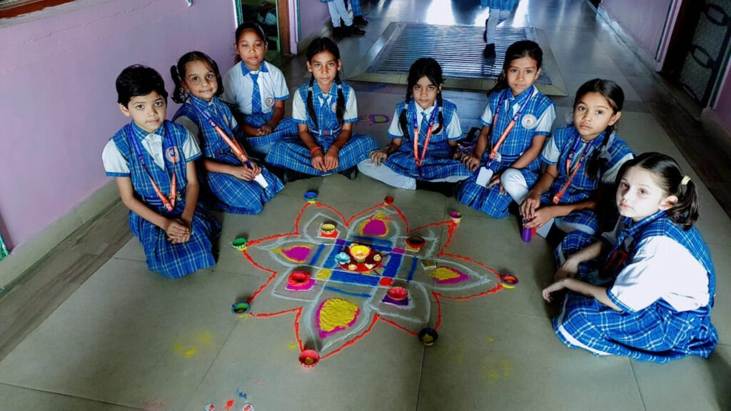 School Gallery 11